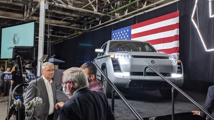 Lordstown Motors CEO Steve Burns (left) talks to reporters at the launch of the Endurance pickup in Ohio