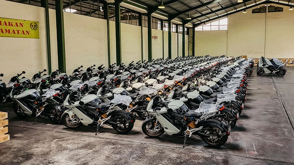 https://www.zeromotorcycles.com/